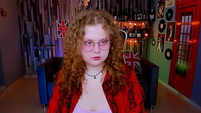 SaraSweetness online show from 04/10/26, 08:52