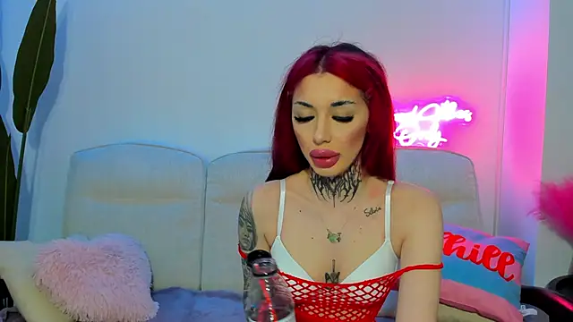 Snapshot of Cassy-Foxy chatting on 04/30/26, 05:58 Cassy-Foxy online show from 04/30/26, 05:58