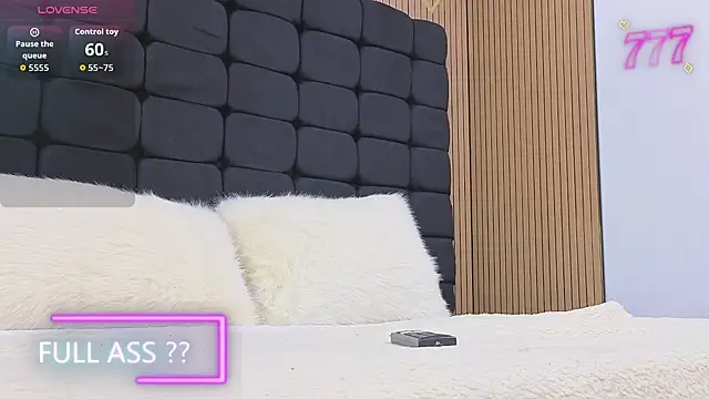 messy-saray online show from 04/01/26, 01:41