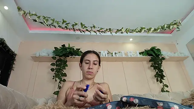 alix rada online show from 06/03/26, 08:14