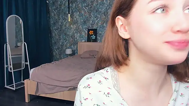 SharriSang online show from 06/07/26, 07:12
