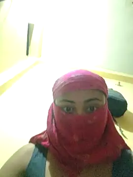 itzhappy92 online show from 04/03/26, 06:17