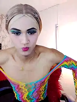 Alejandra and James  online show from 04/30/26, 01:34