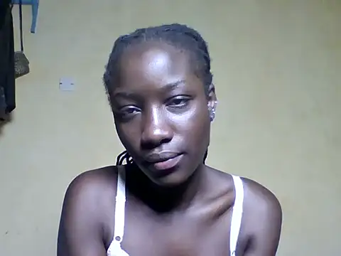Snapshot of sexy_choco254 chatting on 05/29/26, 01:47 sexy choco254 online show from 05/29/26, 01:47
