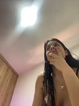 Annarhode online show from 05/16/26, 04:28