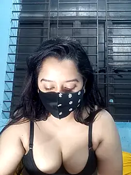 Choco Maw online show from 04/08/26, 08:53