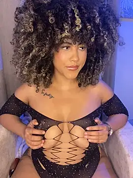 Kendra curly online show from 06/06/26, 03:44