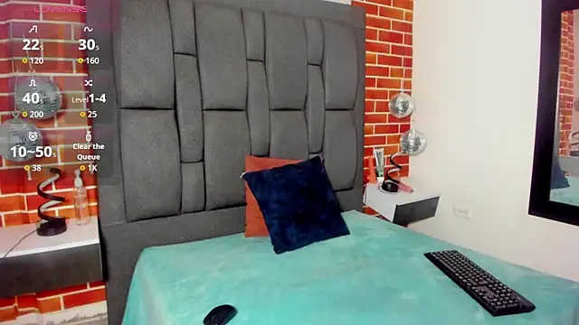 luxuryheavenn online show from 05/08/26, 08:14