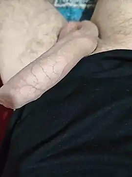 elsabandija696 online show from 04/12/26, 07:57