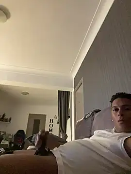 Snapshot of melreydelmambo chatting on 05/02/26, 02:16 melreydelmambo online show from 05/02/26, 02:16