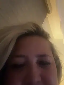 Martinacurvy  online show from 03/29/26, 12:43