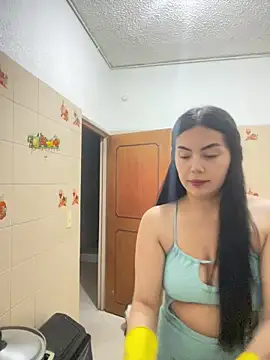 Cami olarte online show from 05/15/26, 02:40