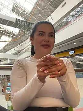 Cami olarte online show from 06/11/26, 06:17