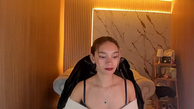 Paulin roses tf online show from 05/07/26, 02:44