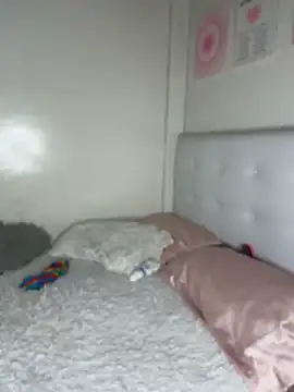 SUSYMIILS online show from 04/09/26, 05:51