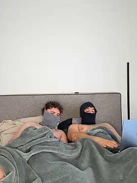 Snapshot of JasonXPascal chatting on 04/05/26, 08:33 JasonXPascal online show from 04/05/26, 08:33