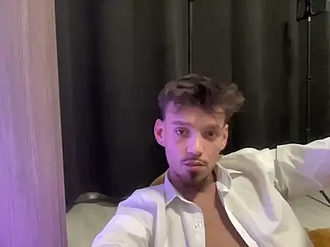 Snapshot of dariosx chatting on 03/31/26, 09:48 dariosx online show from 03/31/26, 09:48