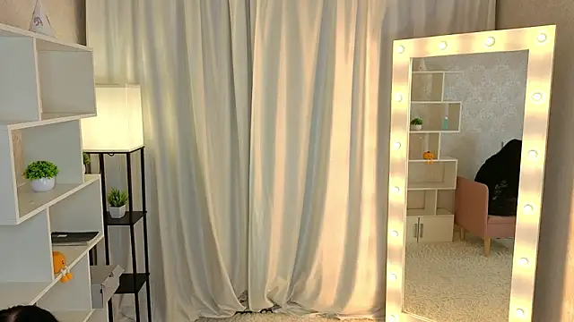 KoiNeko online show from 03/26/26, 08:58