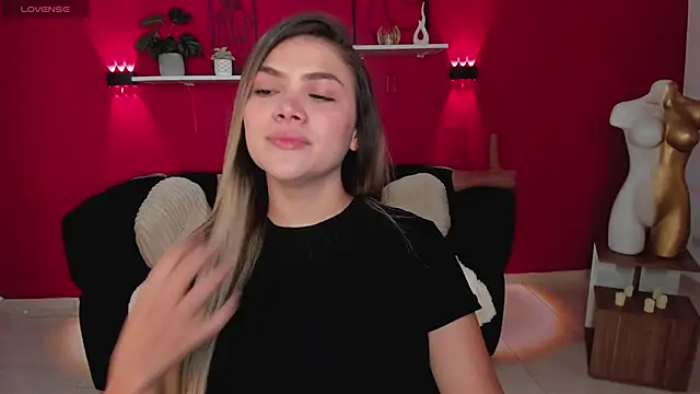 Sofia Velvetx online show from 06/07/26, 02:43
