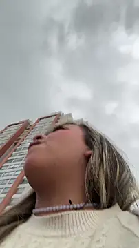 NinaValencia  online show from 03/30/26, 10:33