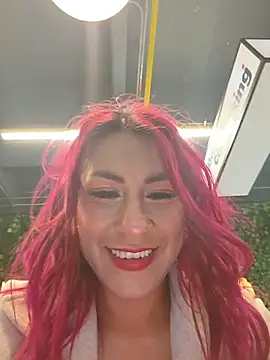 Snapshot of tatianabelli chatting on 06/26/26, 10:36 tatianabelli online show from 06/26/26, 10:36