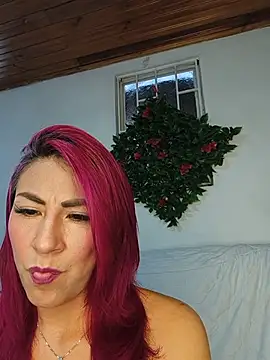 Snapshot of tatianabelli chatting on 07/09/26, 09:19 tatianabelli online show from 07/09/26, 09:19
