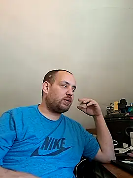 fettgail-0507 online show from 04/25/26, 11:24