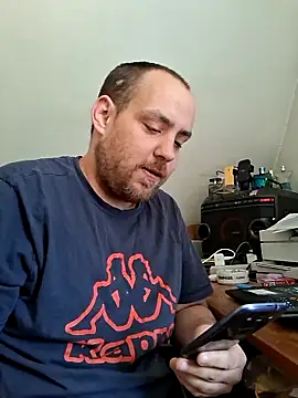 fettgail-0507 online show from 04/28/26, 10:53