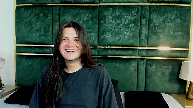 MatthewDavis  online show from 05/16/26, 12:04