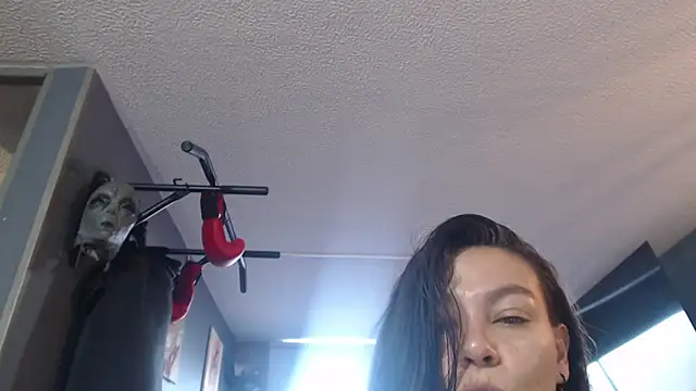 Snapshot of _bonnie_and_clyde chatting on 04/30/26, 11:16 bonnie and clyde online show from 04/30/26, 11:16