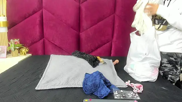 Lia Nikol online show from 07/03/26, 11:16
