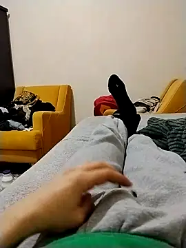 y2561 online show from 04/01/26, 05:32