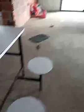 Snapshot of -_mariana-_ chatting on 03/27/26, 06:29 - mariana- online show from 03/27/26, 06:29