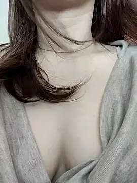 Easyly0 online show from 03/27/26, 08:37