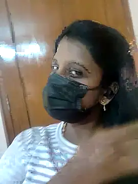 Snapshot of Tamil_Hot_Thara chatting on 04/05/26, 07:16 Tamil Hot Thara online show from 04/05/26, 07:16