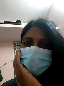 Snapshot of Tamil_Hot_Thara chatting on 05/02/26, 05:40 Tamil Hot Thara online show from 05/02/26, 05:40