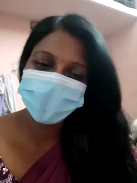 Snapshot of Tamil_Hot_Thara chatting on 05/10/26, 05:07 Tamil Hot Thara online show from 05/10/26, 05:07