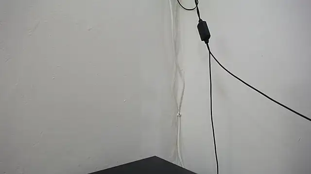 romina white18 online show from 04/27/26, 07:39