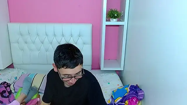 23alana online show from 05/13/26, 04:10