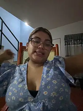 Snapshot of C1N09 chatting on 05/14/26, 04:41 C1N09 online show from 05/14/26, 04:41