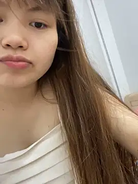 Snapshot of -Vaci- chatting on 04/12/26, 02:22 -Vaci- online show from 04/12/26, 02:22