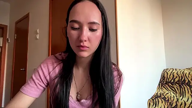Liesenaniles online show from 05/02/26, 03:11
