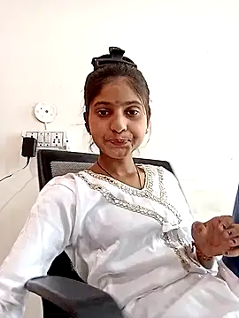 TANU01990 online show from 04/10/26, 04:17