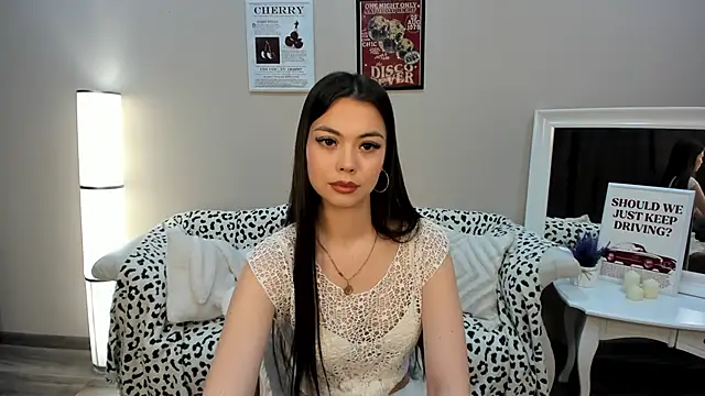 DarcyMacy online show from 04/15/26, 07:58