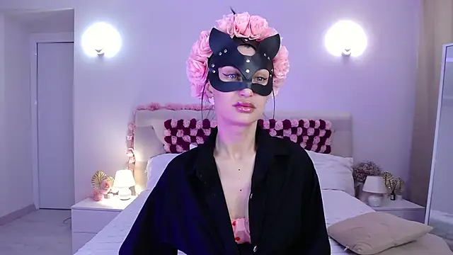 Snapshot of AriannaCruise chatting on 05/05/26, 03:03 AriannaCruise online show from 05/05/26, 03:03