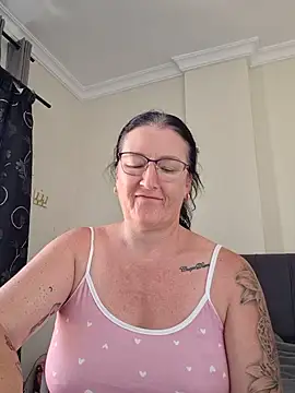 Snapshot of Flirty_Siennax chatting on 07/05/26, 08:43 Flirty Siennax online show from 07/05/26, 08:43