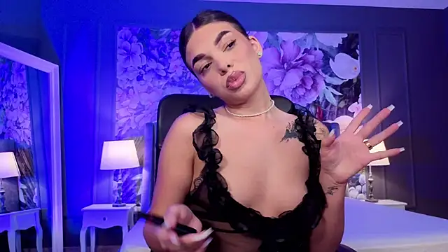 Snapshot of Lexi__Vicious chatting on 07/10/26, 03:33 Lexi Vicious online show from 07/10/26, 03:33