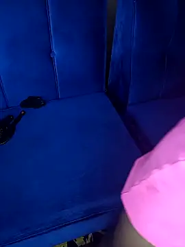 spankingsbee online show from 04/07/26, 08:15