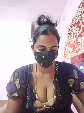 Snapshot of tamilratchasii chatting on 07/07/26, 07:34 tamilratchasii online show from 07/07/26, 07:34