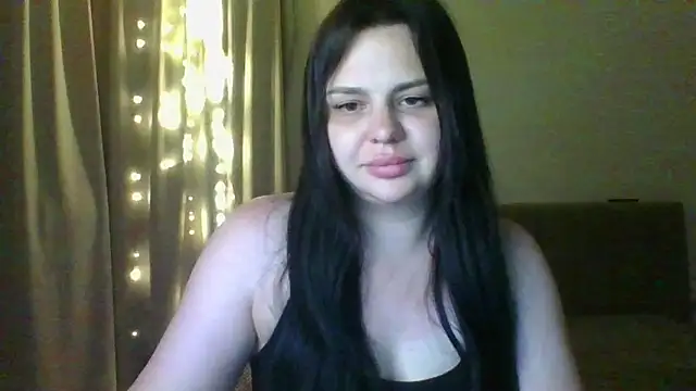 Snapshot of Dori_Cutie chatting on 06/05/26, 06:02 Dori Cutie online show from 06/05/26, 06:02